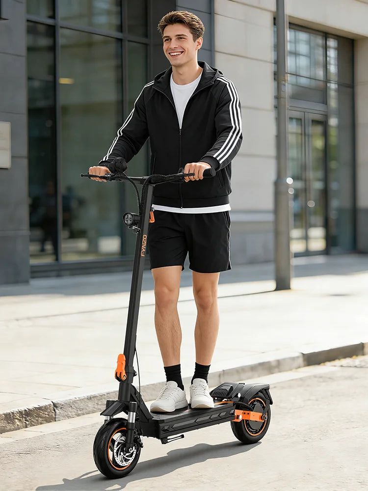 NFC Fynzo S11 Fold E-Scooter 1100W 15.6Ah 45km/h Max Speed Dual Suspension 10" Tubeless Tires 60km Range Front Suspension Fork
