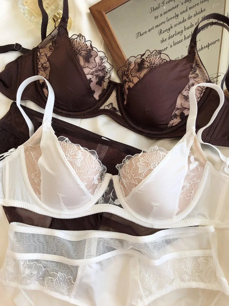 YUQI French Retro Lace Lingerie Set -Push Up Minimizer Bra with Soft Underwire for Large Bust,Sexy Bralette & Panty Set,Hot Sale