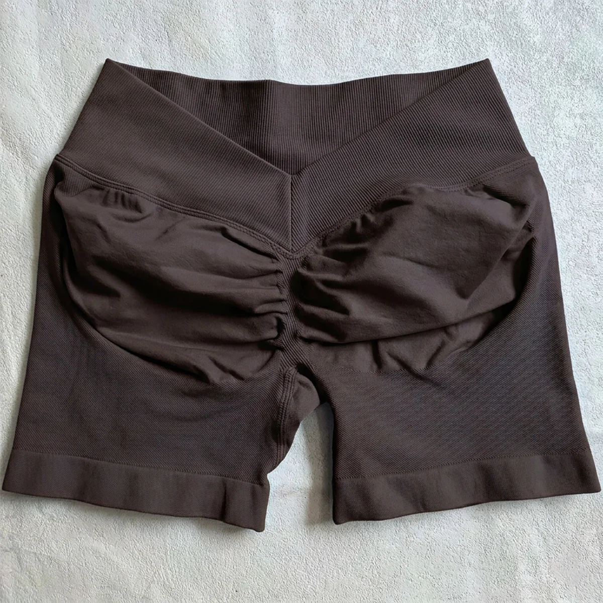 Back Scrunch Shorts Women Seamless V-Back Waist Line Scrunch Booty Shorts Fitness Workout Running Yoga Gym Shorts