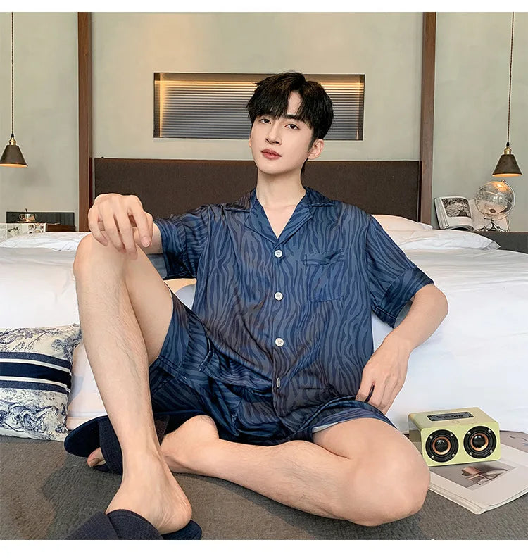 New men's summer summer thin ice silk short-sleeved shorts pajamas teenagers can wear a home service suit Ürün ana görseli