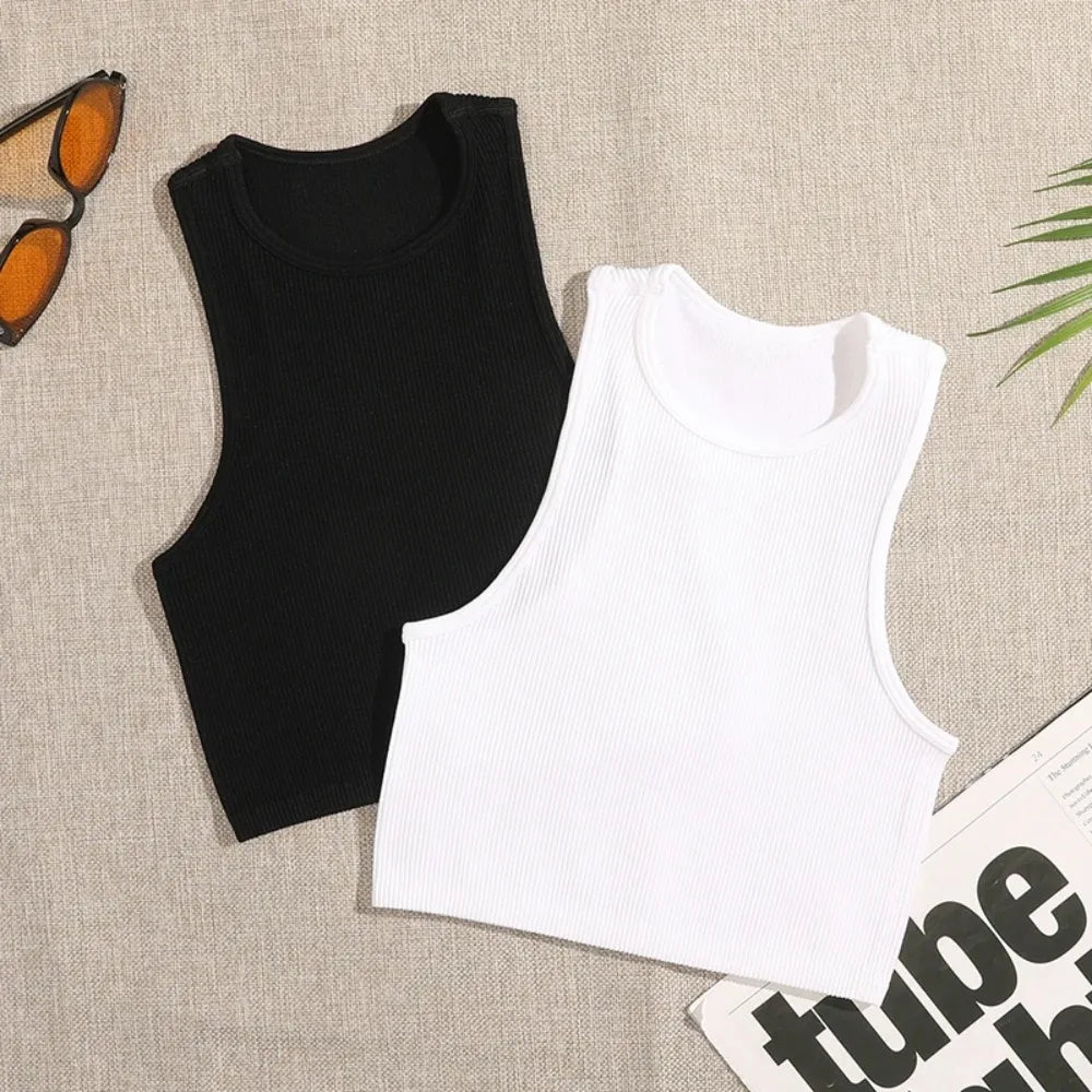 Yoga vest - Women's gym wear - Black and white striped design - Short-sleeved top - Seamless construction - Streetwear Main image