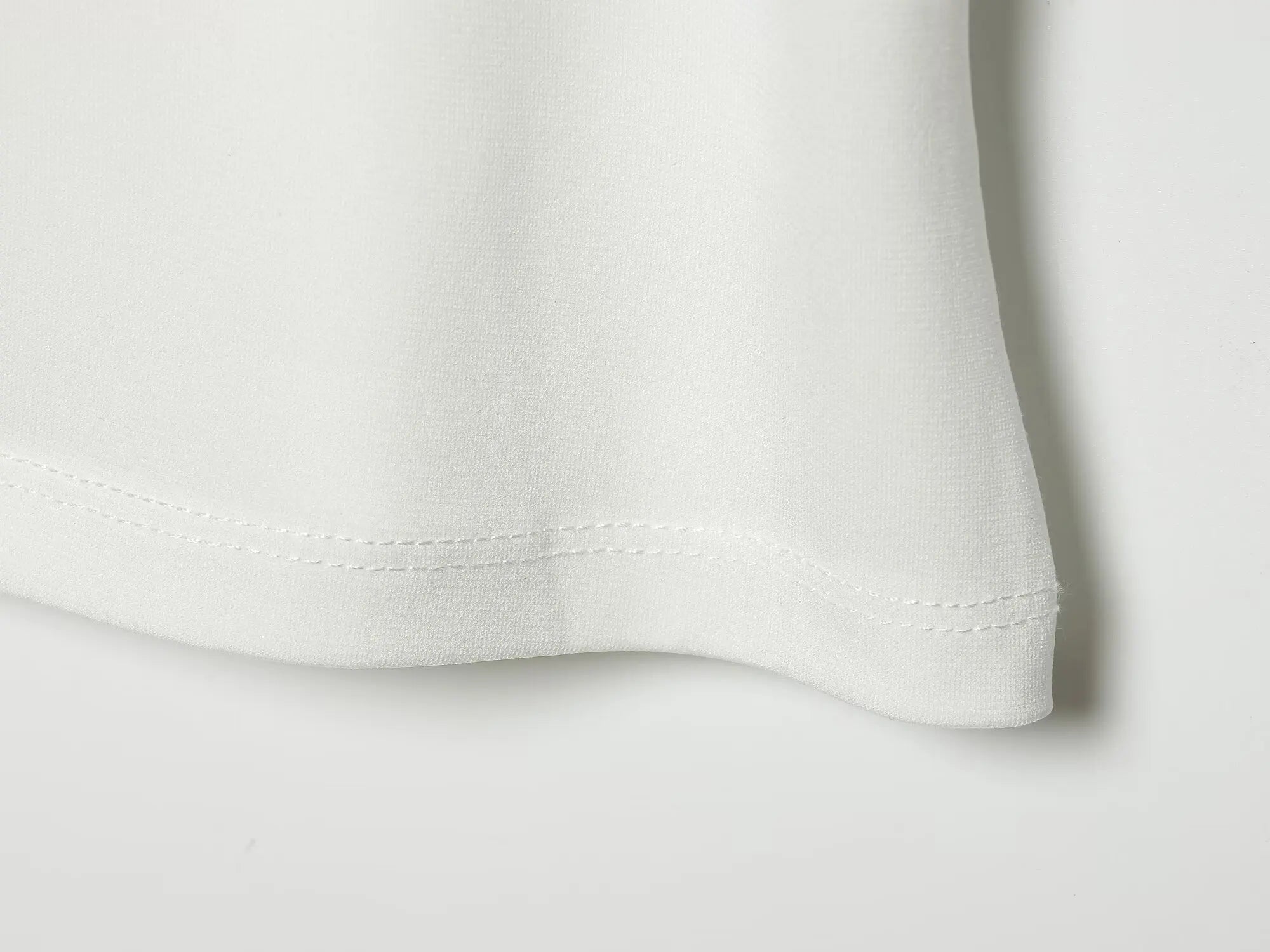 HH 2026 Women Elegant White Short-Sleeved Backless Sequined Splicing Decoration Sexy Short Dress Woman Fashion Party Mini Dress
