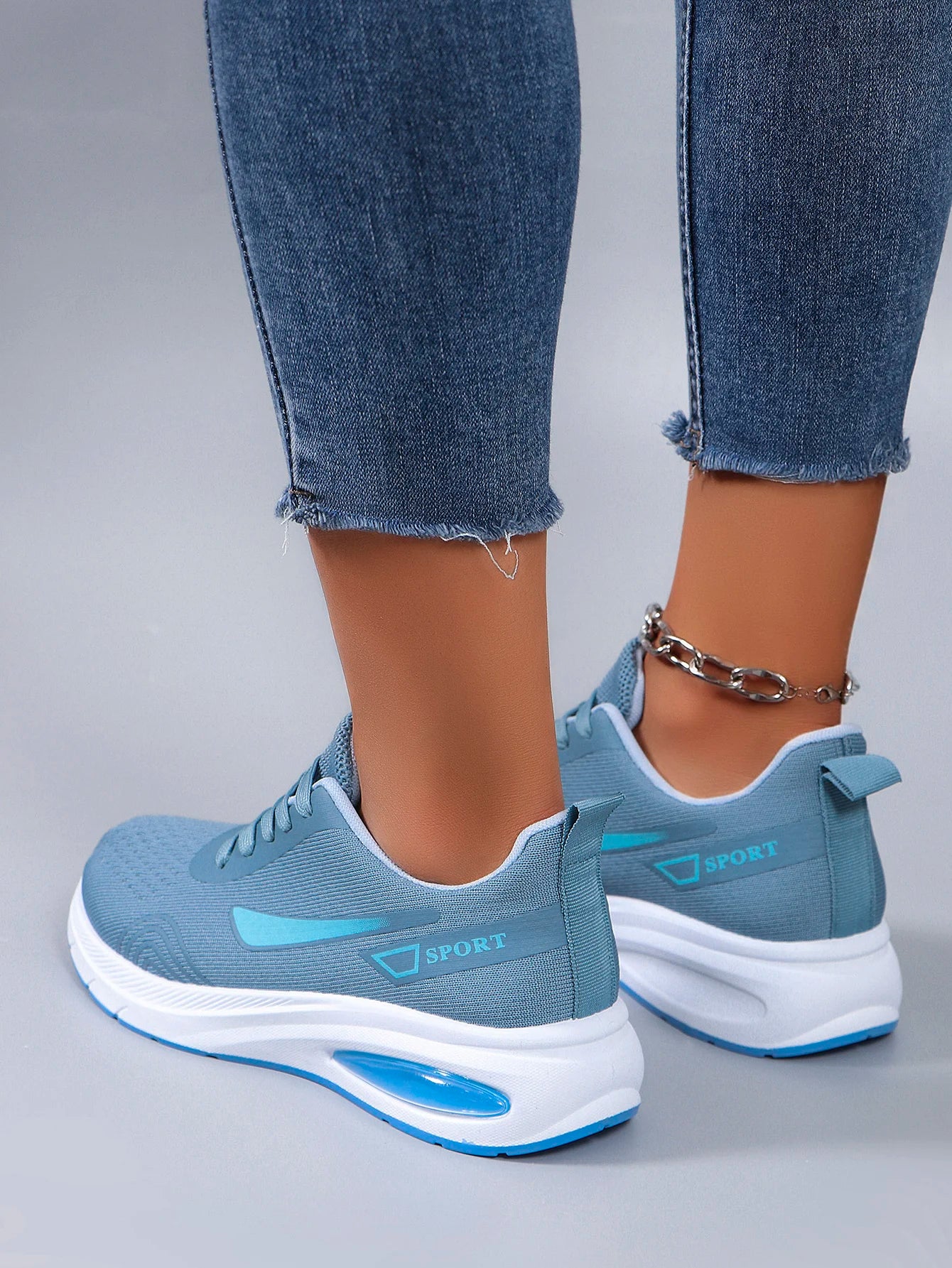 Spring new women's sports shoes, fashionable, breathable, lightweight, non-slip, wear-resistant, casual sports shoes, flat shoes