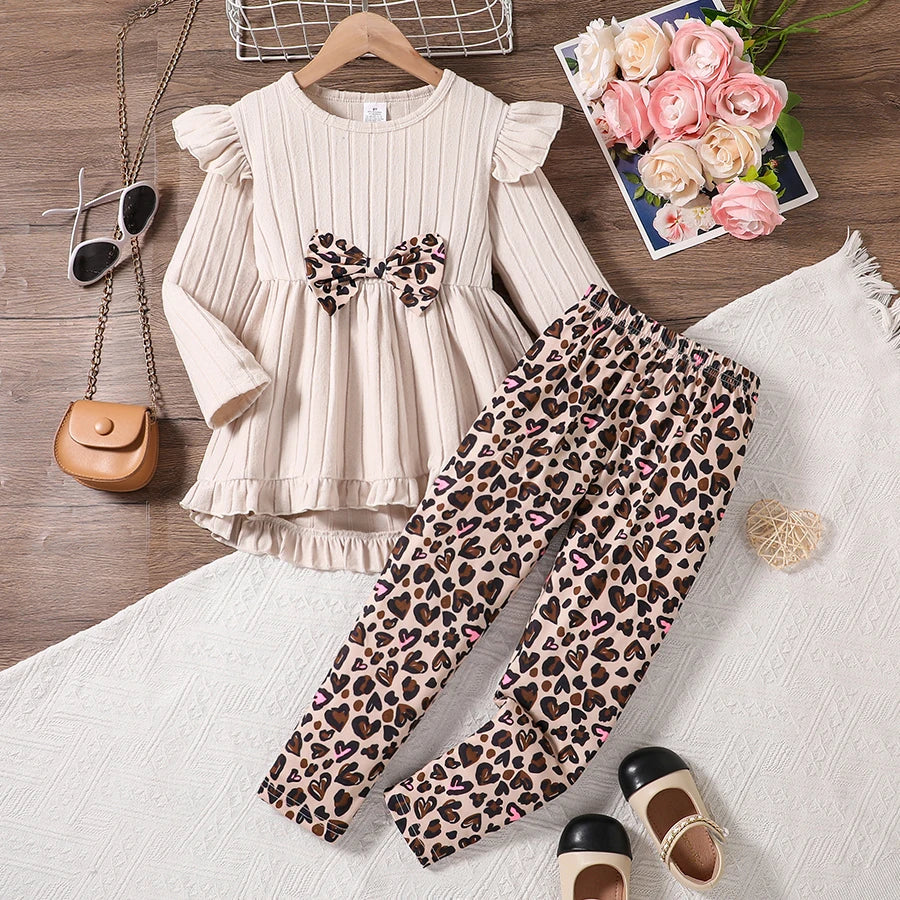 Spring Autumn Girls Cute Fashion Casual Clothing Apricot Knitted Ruffle Long Sleeve Top+Cartoon Full Print Elastic Waist Casual Pants Set Ürün ana görseli