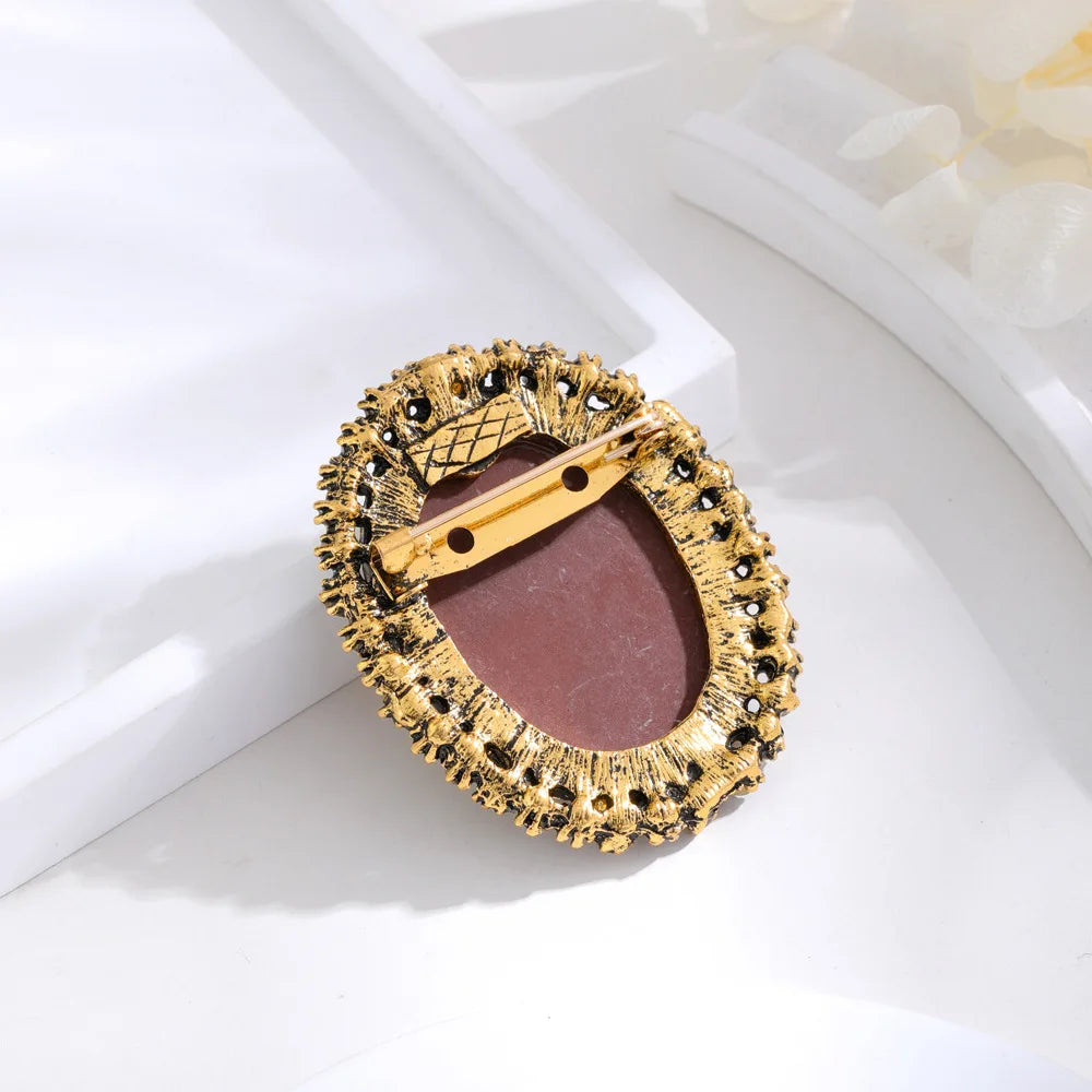 Vintage Victorian Design Queen's Cameo Brooch Pin, Antique Wedding Beauty Jewelry Gift, Elegant Style