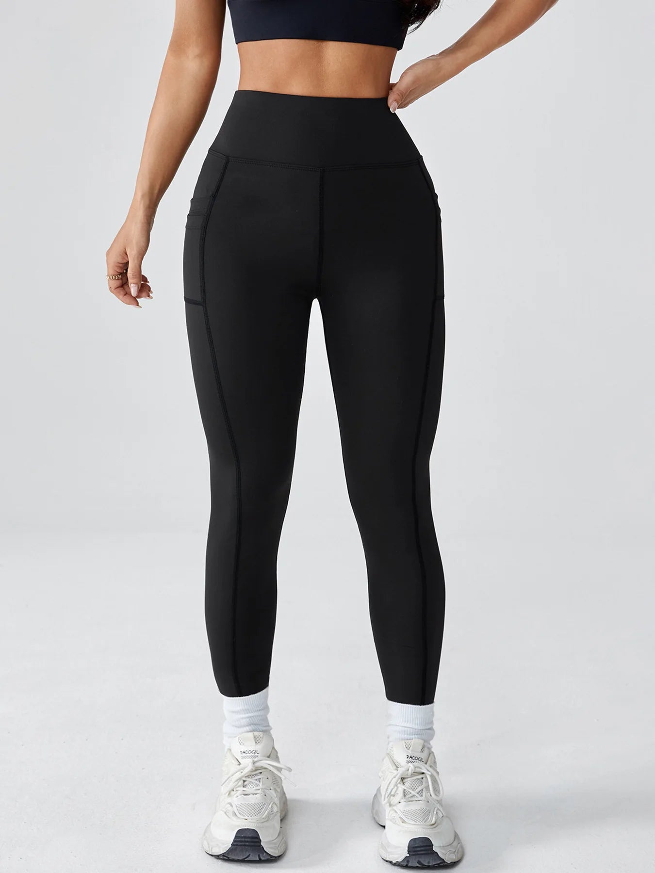 Women's High-Waisted Butt-Lifting Leggings - Pockets, Double-Layered, Ideal for Cycling & Running Secondary image