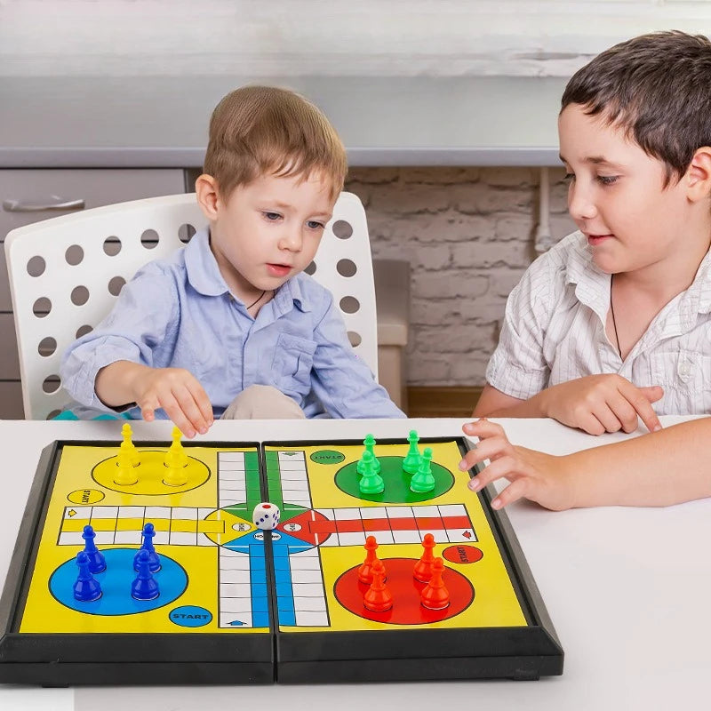 International Ludo Board Game for Kids: Portable Folding Chess Set, Educational Toy, Party Table Game for Elementary Students Ürün ana görseli