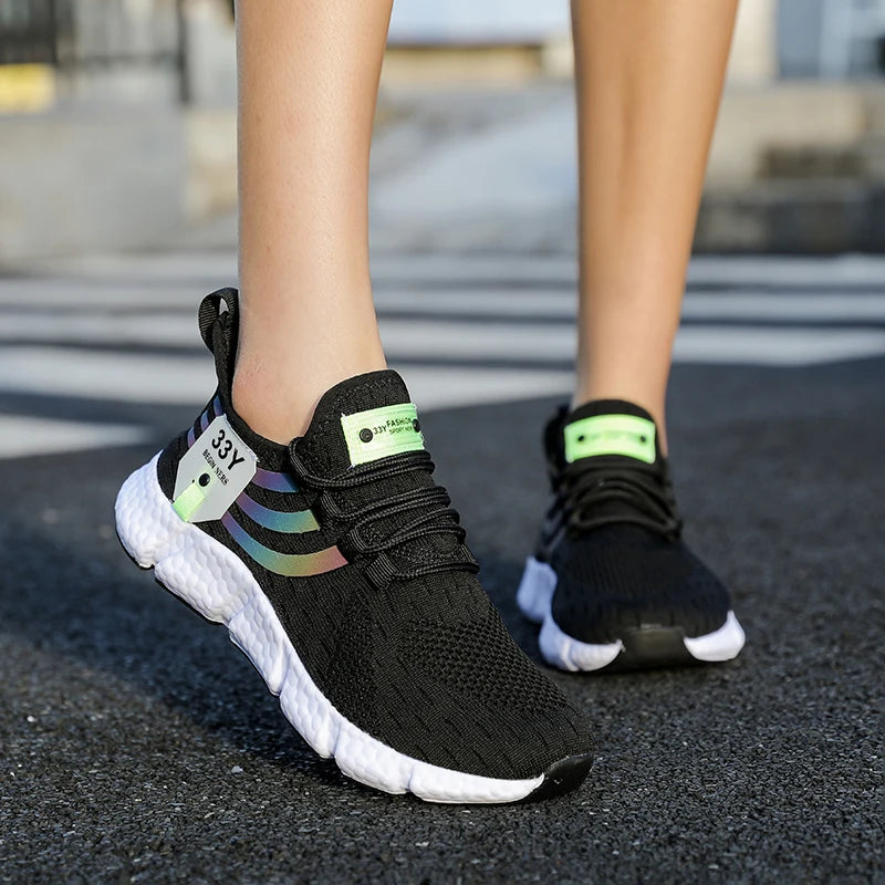 Men Casual Sport Shoes Breathable Lightweight Sneakers Outdoor Mesh Black Running Shoes Athletic Jogging Tenis Walking Shoes