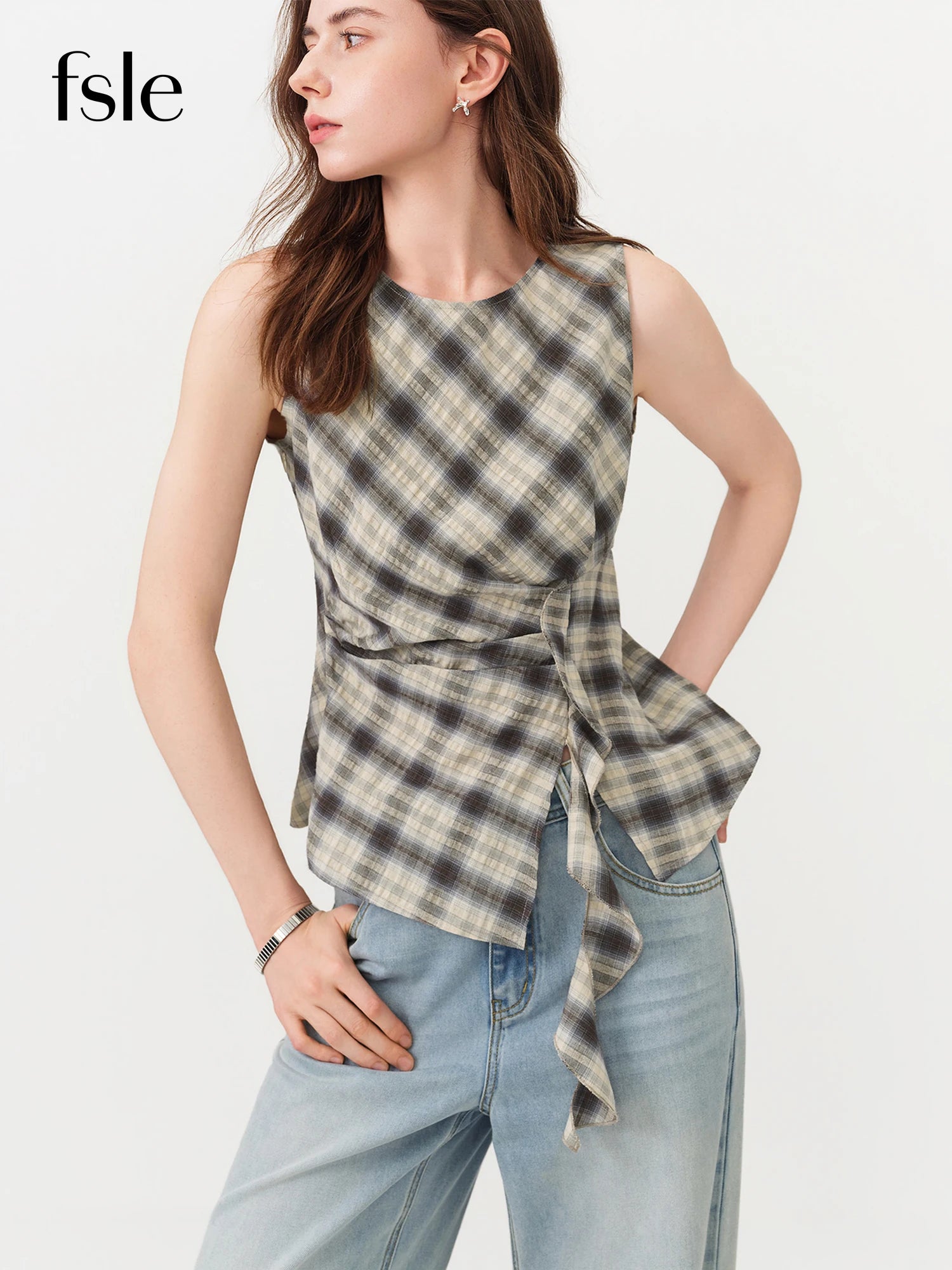 FSLE Retro Plaid Round Neck Slim Waist Sleeveless Shirt for Women New Summer 2026 Style with Ribbon Korean Style Y2k Main image