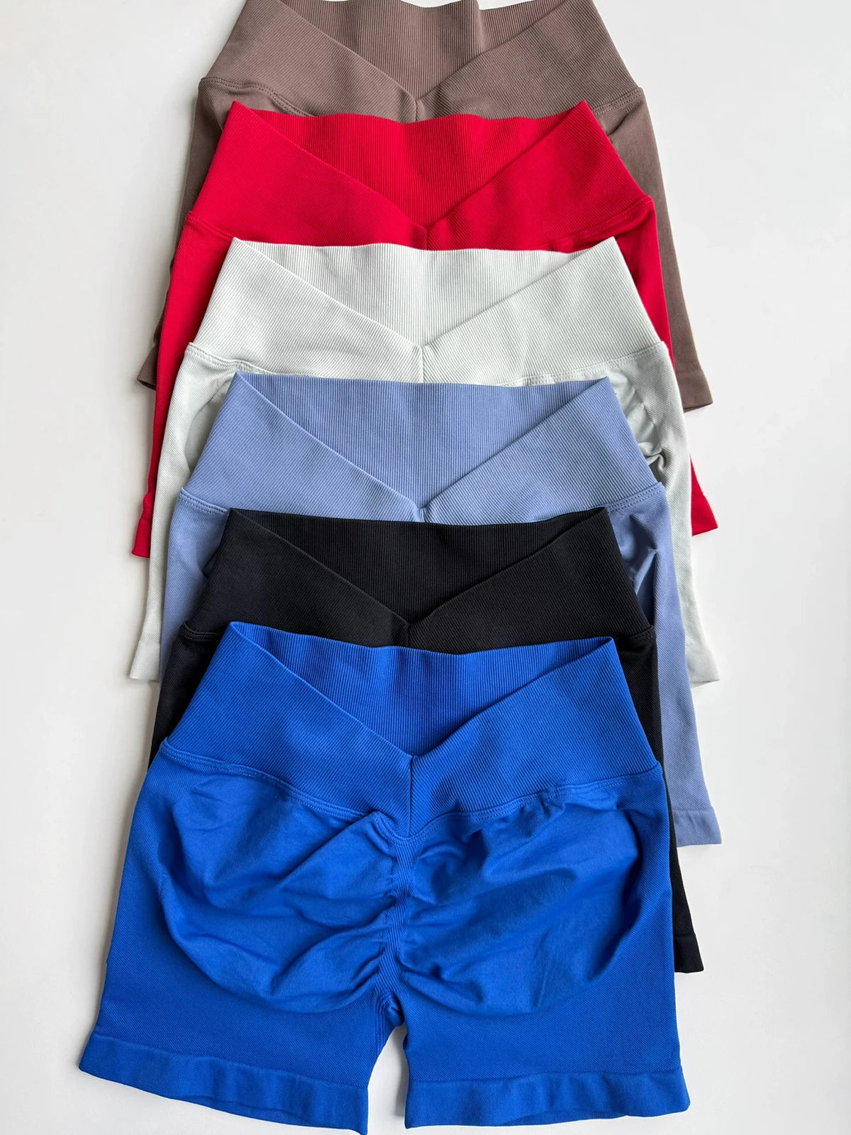 Back Scrunch Shorts Women Seamless V-Back Waist Line Scrunch Booty Shorts Fitness Workout Running Yoga Gym Shorts Main image
